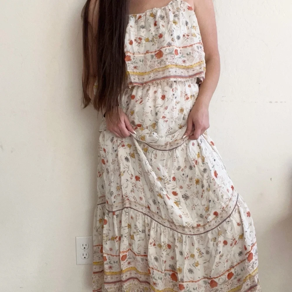 Joie Vernita Silk Maxi Dress - White Floral Pattern - Picture 3 of 13